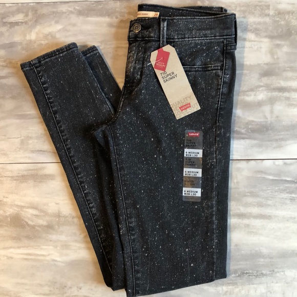 Levi’s 710 sculpt black outer limits 6 - Picture 2 of 7